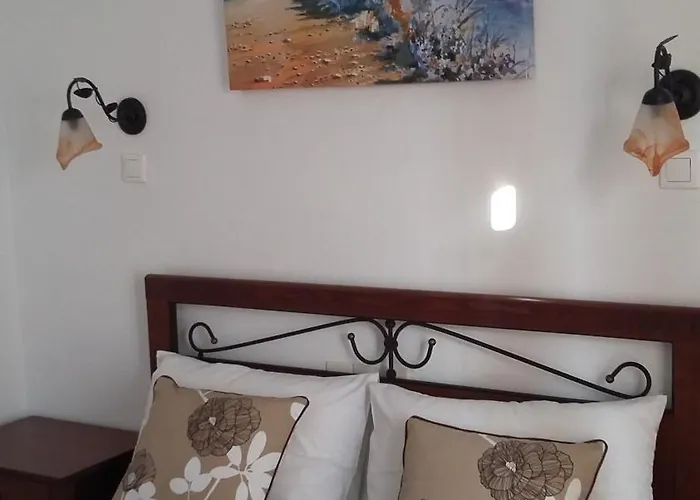 Rita'S Place Hotel